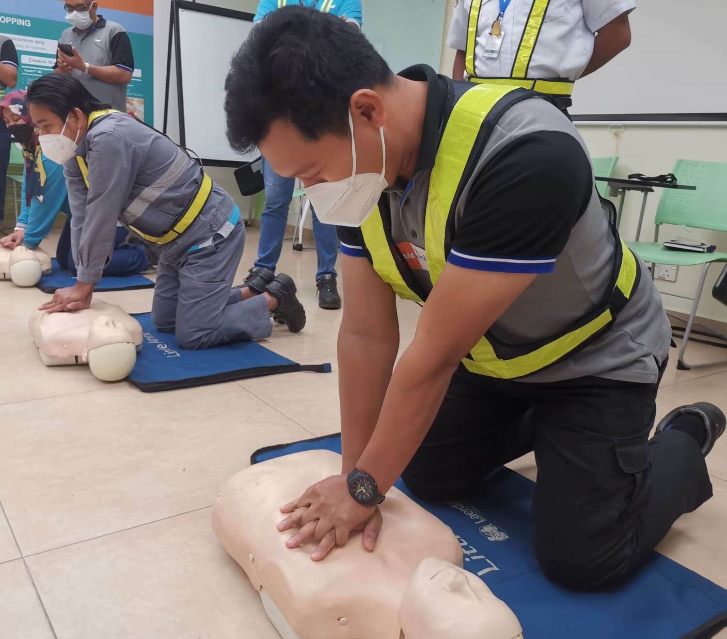 Occupational First Aid CPR training with ASEC