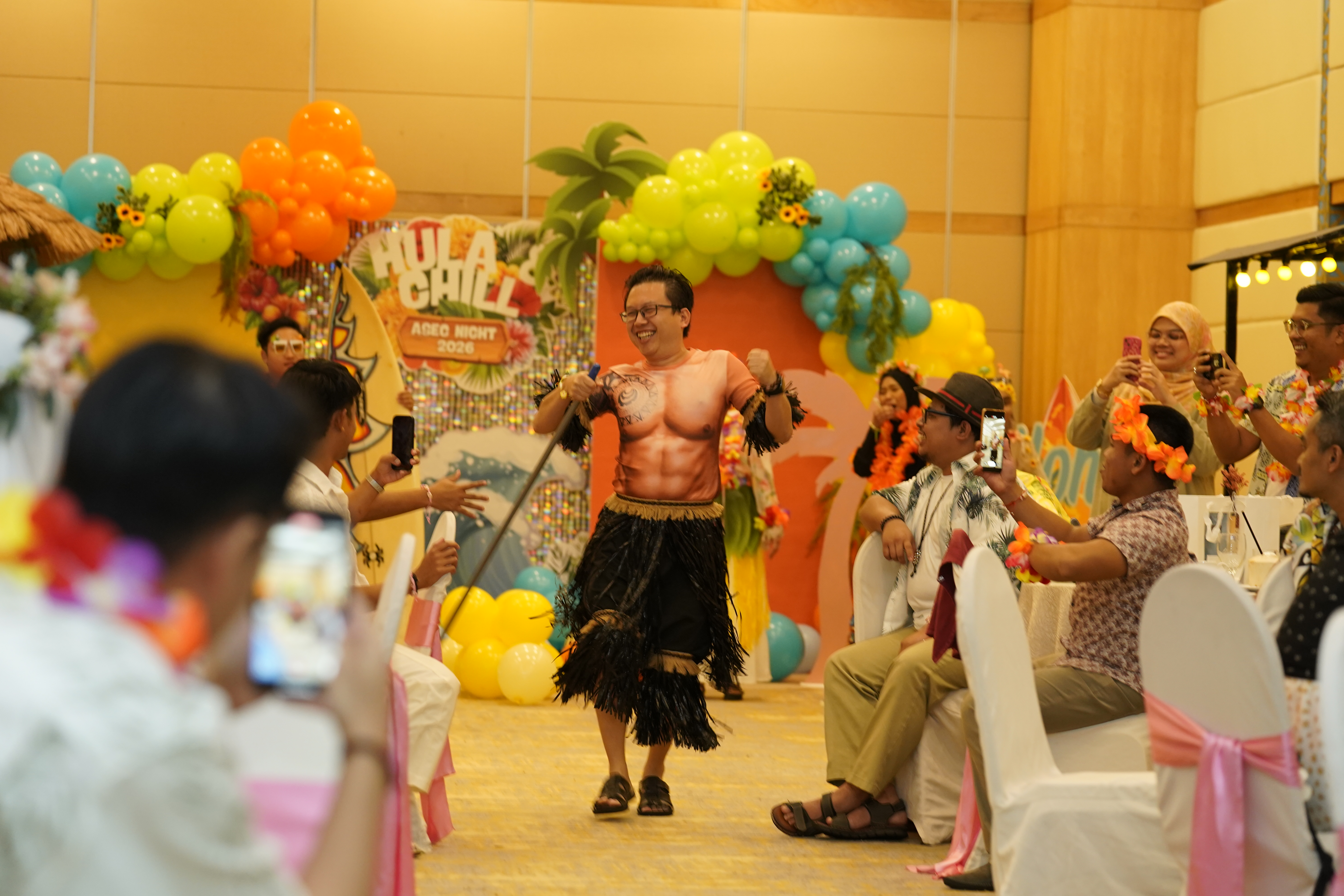 ASEC annual dinner photo moment